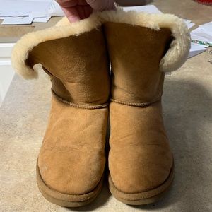 Uggs Chestnut Bailey